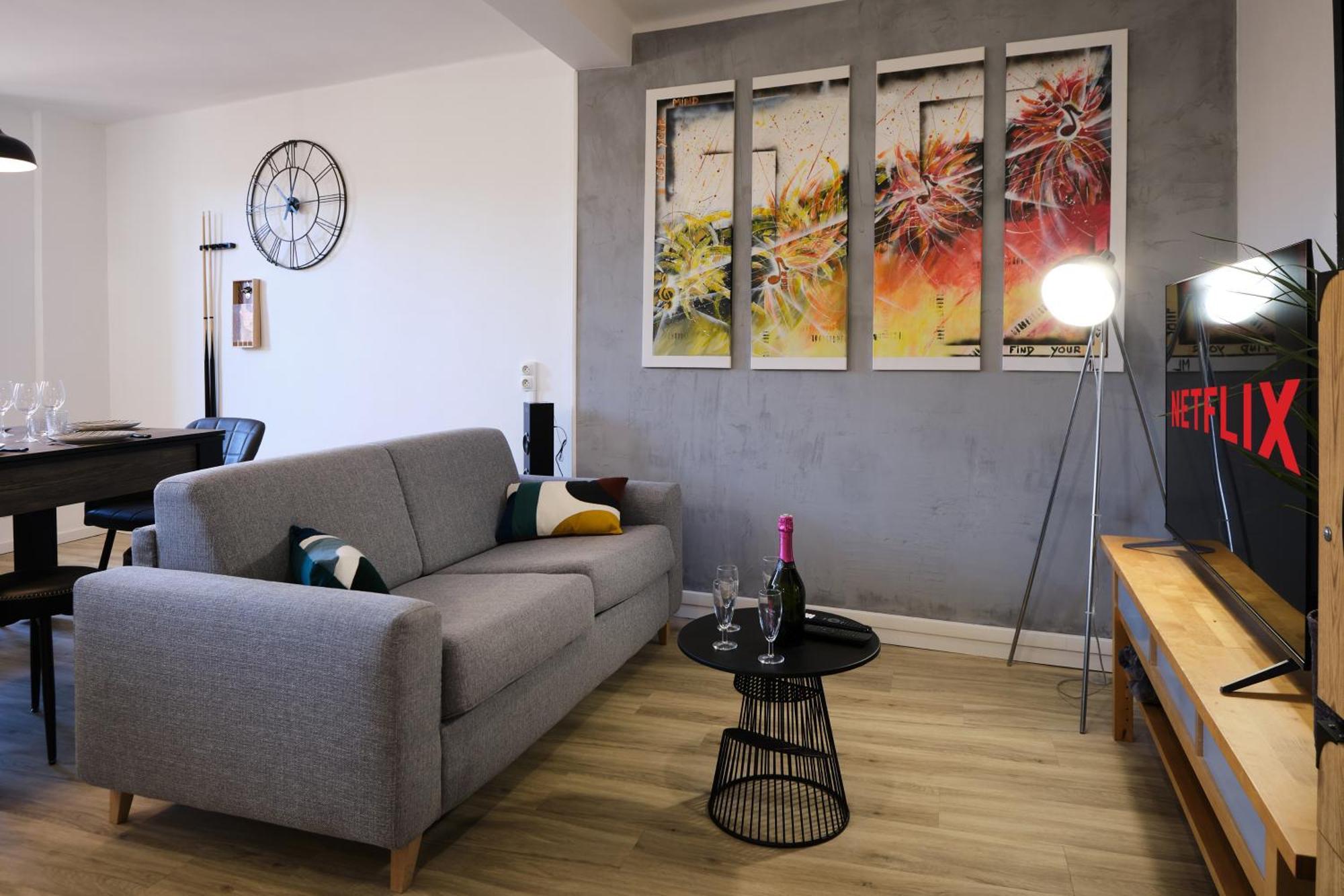 Magnifique*T4*Centre Ville*Wifi*Billard*Netflix* Limoux Bagian luar foto