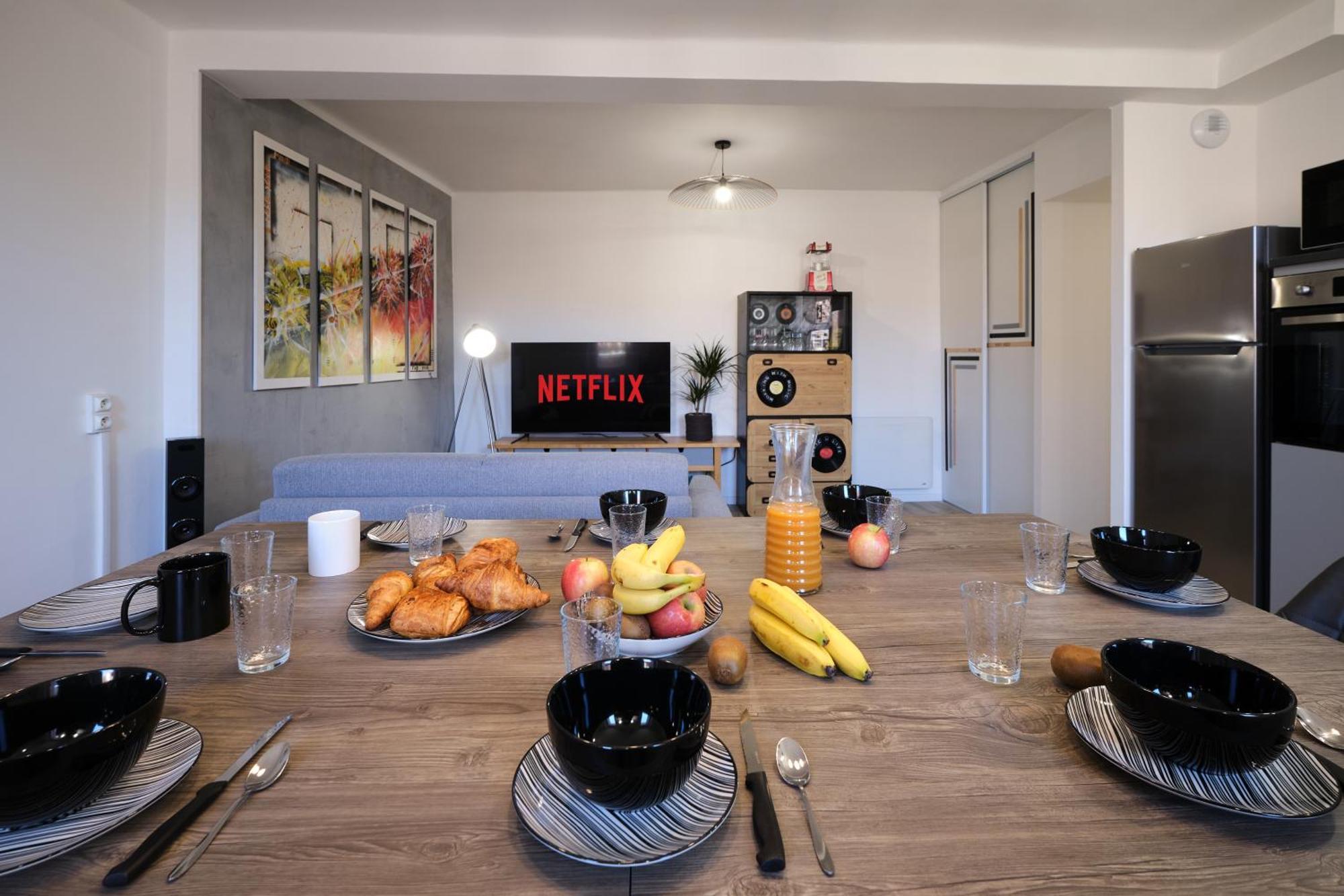 Magnifique*T4*Centre Ville*Wifi*Billard*Netflix* Limoux Bagian luar foto