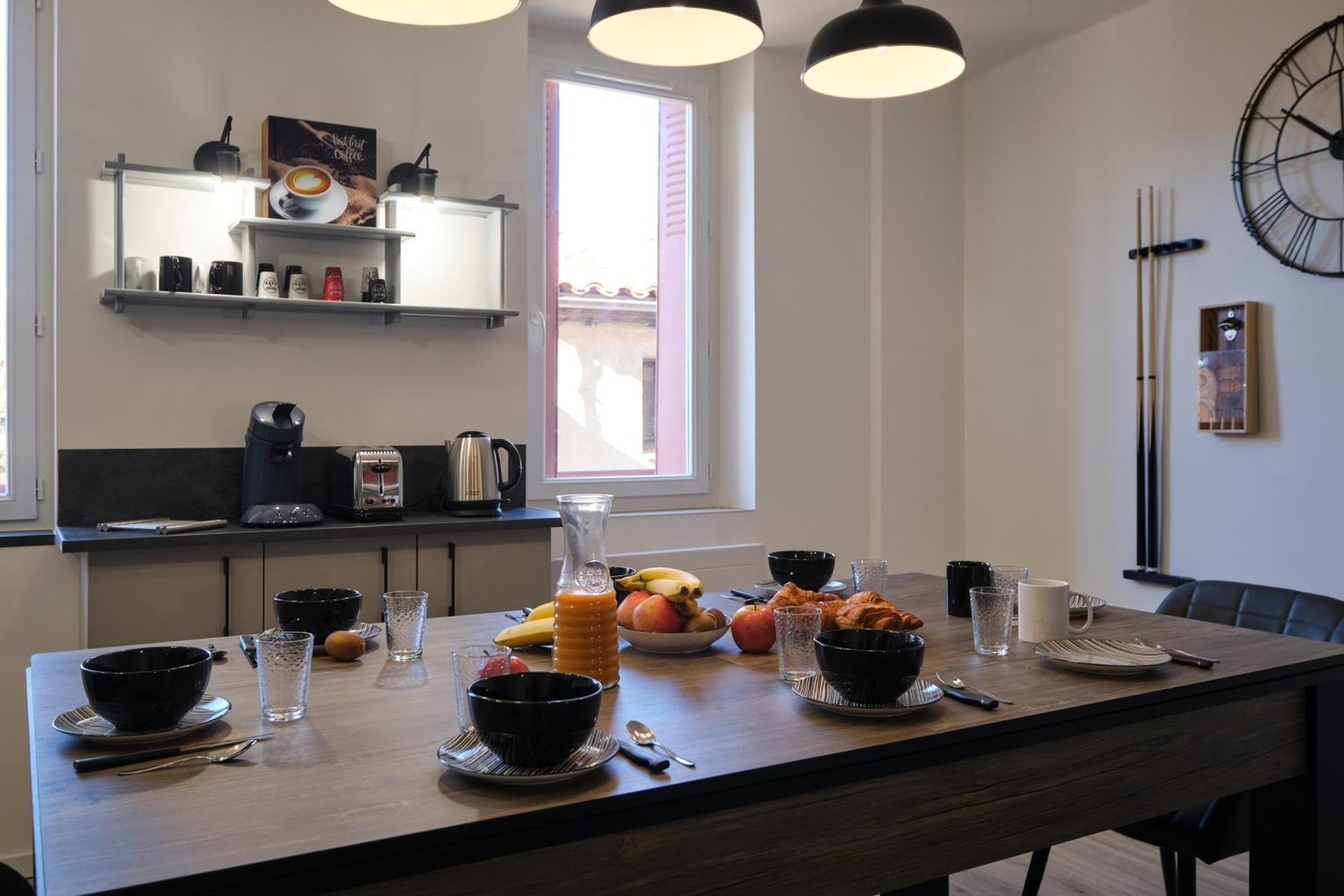 Magnifique*T4*Centre Ville*Wifi*Billard*Netflix* Limoux Bagian luar foto